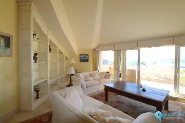 4 bedroom Apartment for Sale in Sotogrande Puerto-35986