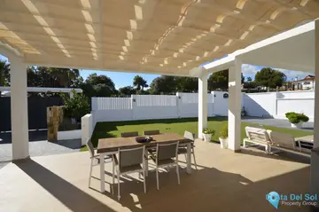 4 bedroom House for Sale in Manilva-35991