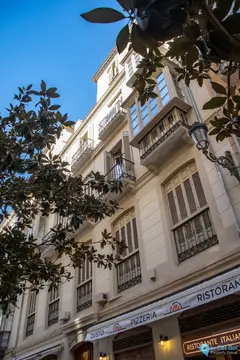 4 bedroom Apartment for Sale in Málaga Centro-36068