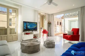 4 bedroom Apartment for Sale in Málaga Centro-36076