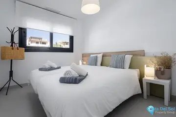 2 bedroom Apartment for Sale in Estepona-83010
