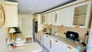 3 bedroom Apartment for Sale in Marbella-36268