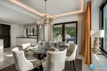 5 bedroom House for Sale in Nueva Andalucía-36328