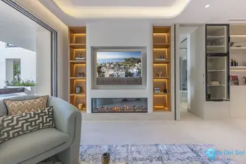 3 bedroom Apartment for Sale in New Golden Mile-36408