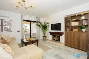 2 bedroom Apartment for Sale in The Golden Mile-83018