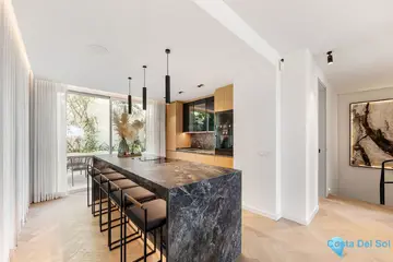 4 bedroom House for Sale in The Golden Mile-36448