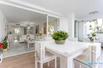 5 bedroom Apartment for Sale in San Pedro de Alcántara-36746