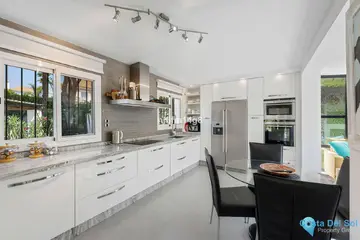 5 bedroom House for Sale in Nueva Andalucía-36835