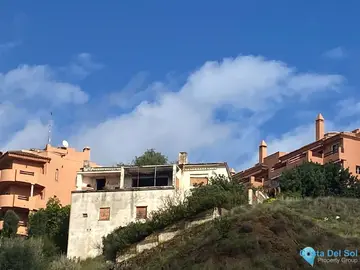 952m2 Plot for Sale in Los Pacos-36882