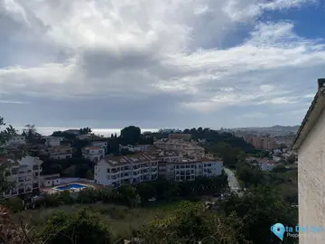 952m2 Plot for Sale in Los Pacos-36883