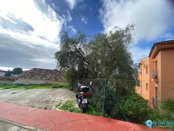 952m2 Plot for Sale in Los Pacos-36885