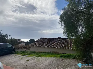 952m2 Plot for Sale in Los Pacos-36886