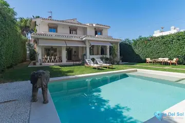 4 bedroom House for Sale in Torremolinos-36958