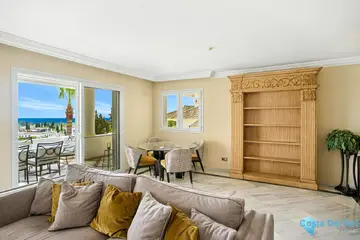 3 bedroom Apartment for Sale in The Golden Mile-37006