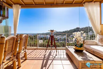 4 bedroom Apartment for Sale in La Mairena-80938
