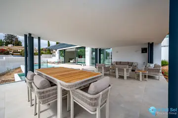 4 bedroom House for Sale in El Chaparral-37168