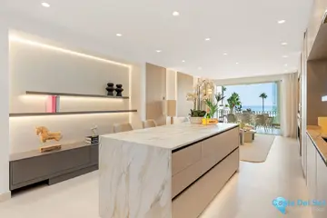 3 bedroom Apartment for Sale in New Golden Mile-37198