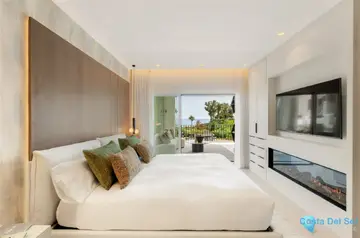 3 bedroom Apartment for Sale in New Golden Mile-37199