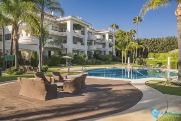 3 bedroom Apartment for Sale in The Golden Mile-37323