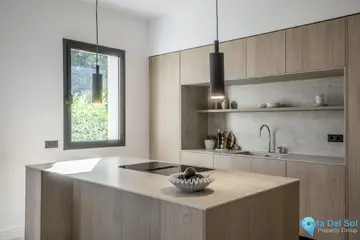 3 bedroom Apartment for Sale in The Golden Mile-37330