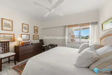 4 bedroom Apartment for Sale in Guadalmina Baja-37344