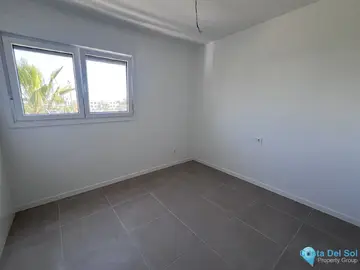 3 bedroom Apartment for Sale in Bel Air-83092