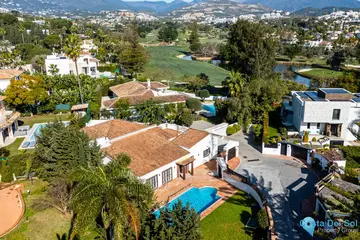 4 bedroom House for Sale in Nueva Andalucía-37396