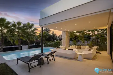 6 bedroom House for Sale in San Pedro de Alcántara-37428
