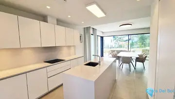 4 bedroom House for Sale in La Cala Golf-37585