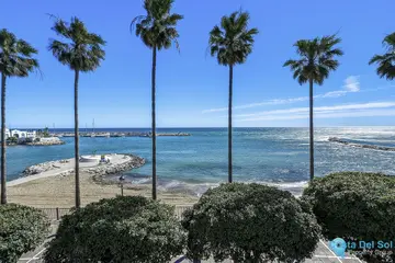 5 bedroom Apartment for Sale in Marbella-37577