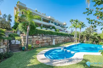 4 bedroom Apartment for Sale in The Golden Mile-37810