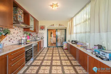 4 bedroom Apartment for Sale in The Golden Mile-37817