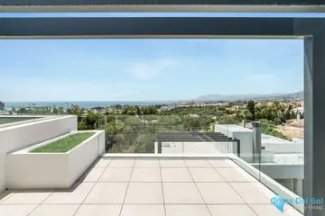 5 bedroom House for Sale in Río Real-37823