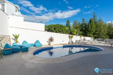 6 bedroom House for Sale in La Cala de Mijas-37859