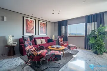 4 bedroom Apartment for Sale in Málaga-37911