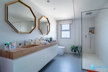 4 bedroom Apartment for Sale in Málaga-37916