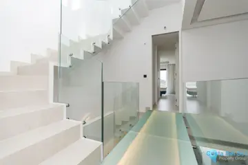4 bedroom House for Sale in Estepona-38021