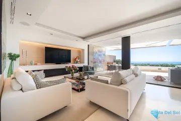 3 bedroom Apartment for Sale in La Quinta-38058