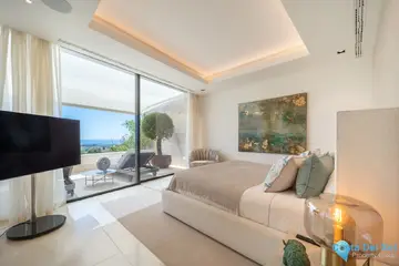 3 bedroom Apartment for Sale in La Quinta-38059