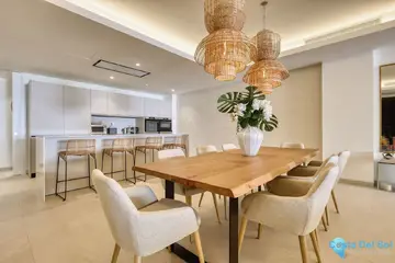 3 bedroom Apartment for Sale in Estepona-38100