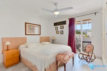 3 bedroom Apartment for Sale in Estepona-83105
