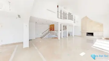 5 bedroom House for Sale in Los Almendros-38108