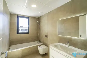 4 bedroom Apartment for Sale in Los Alamos-38200