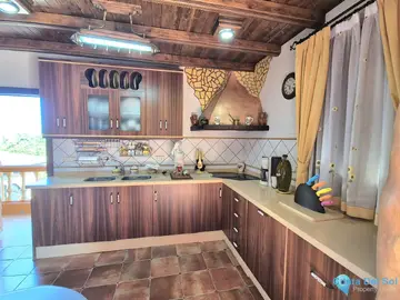 6 bedroom House for Sale in Coín-38414