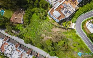 1329m2 Plot for Sale in Benahavís-38431