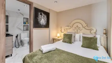4 bedroom Apartment for Sale in Puerto Banús-38520