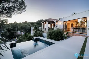 4 bedroom House for Sale in El Madroñal-38544