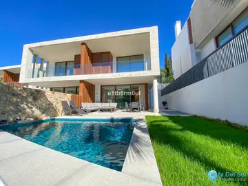 3 bedroom House for Sale in The Golden Mile-38610