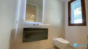 3 bedroom House for Sale in The Golden Mile-38618