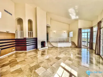 4 bedroom House for Sale in La Quinta-38881